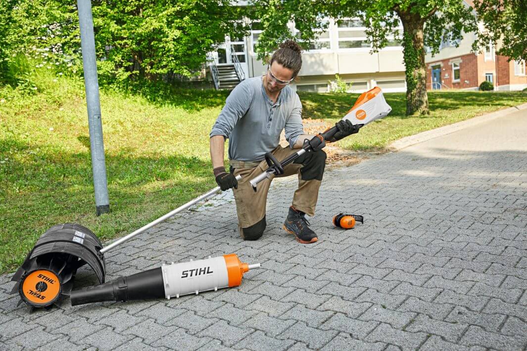 KMA 135 R Cordless KombiEngine