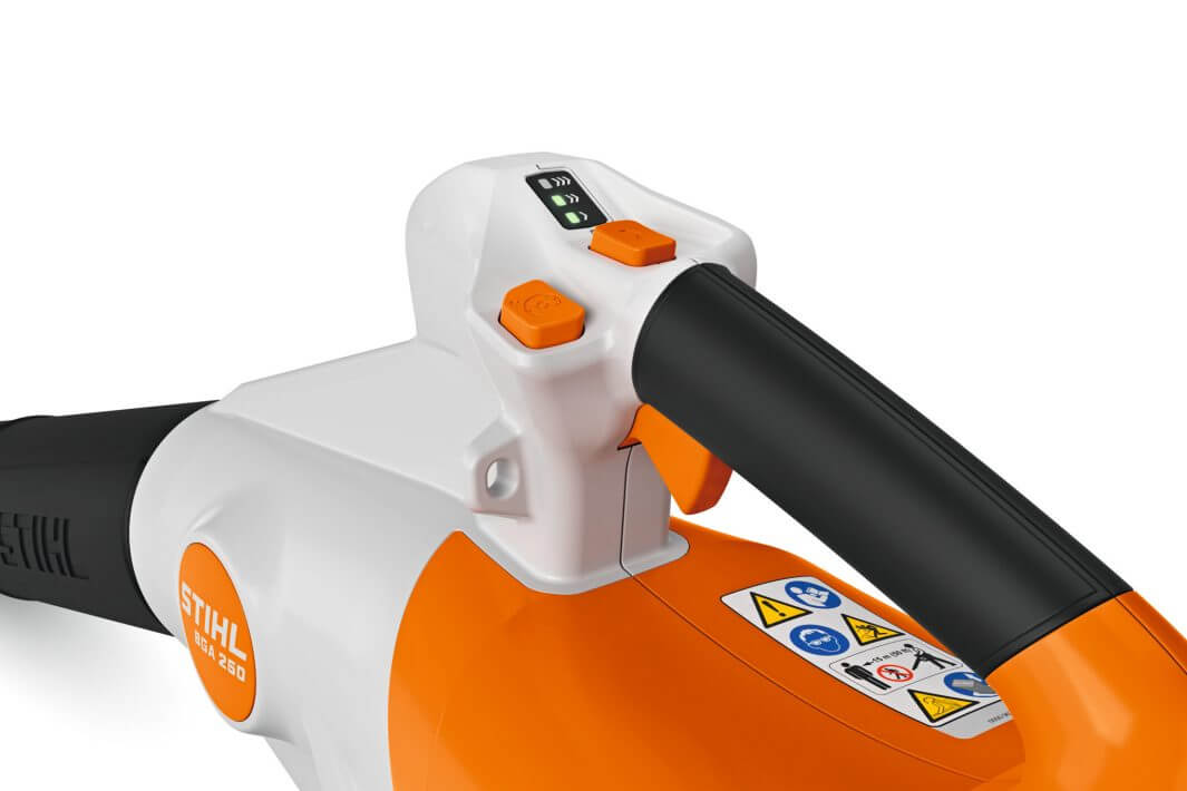 BGA 250 Cordless Leaf Blower